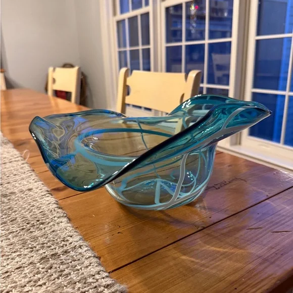 Handblown Aqua Blue Sombrero Freeform Abstract Art Glass Decorative Bowl